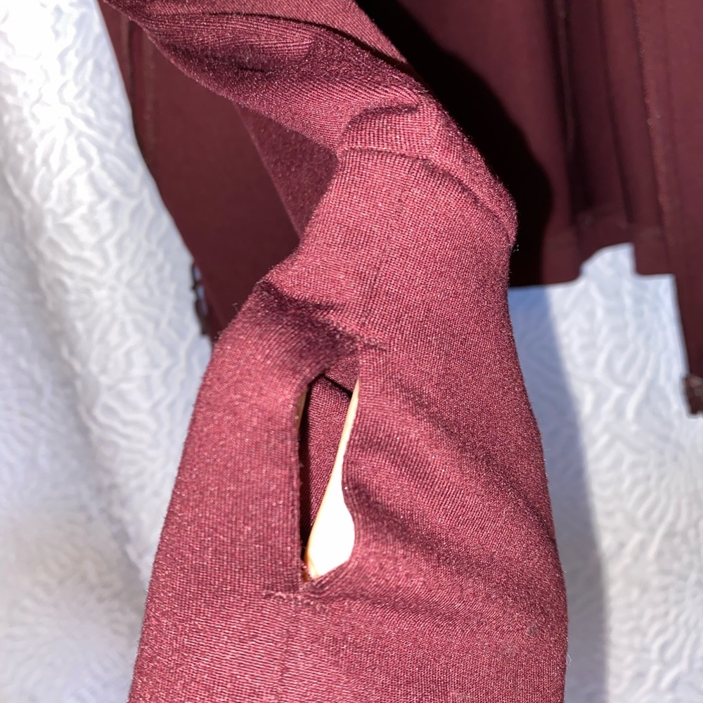 Sweater - Picture 4 of 4